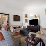 Villa Quinta Centieira-scalab Wine Estate Santarem