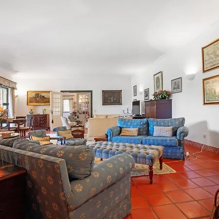 Villa Quinta Centieira-scalab Wine Estate Santarem