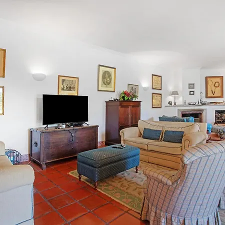 Quinta Centieira-scalab Wine Estate *