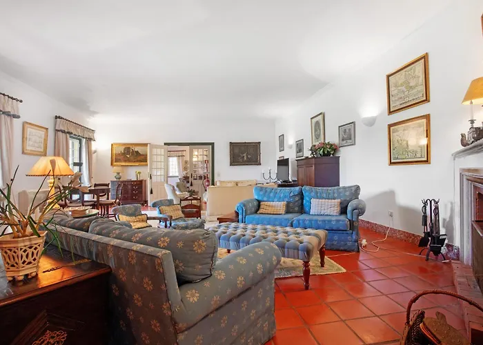 Villa Quinta Centieira-scalab Wine Estate Santarém